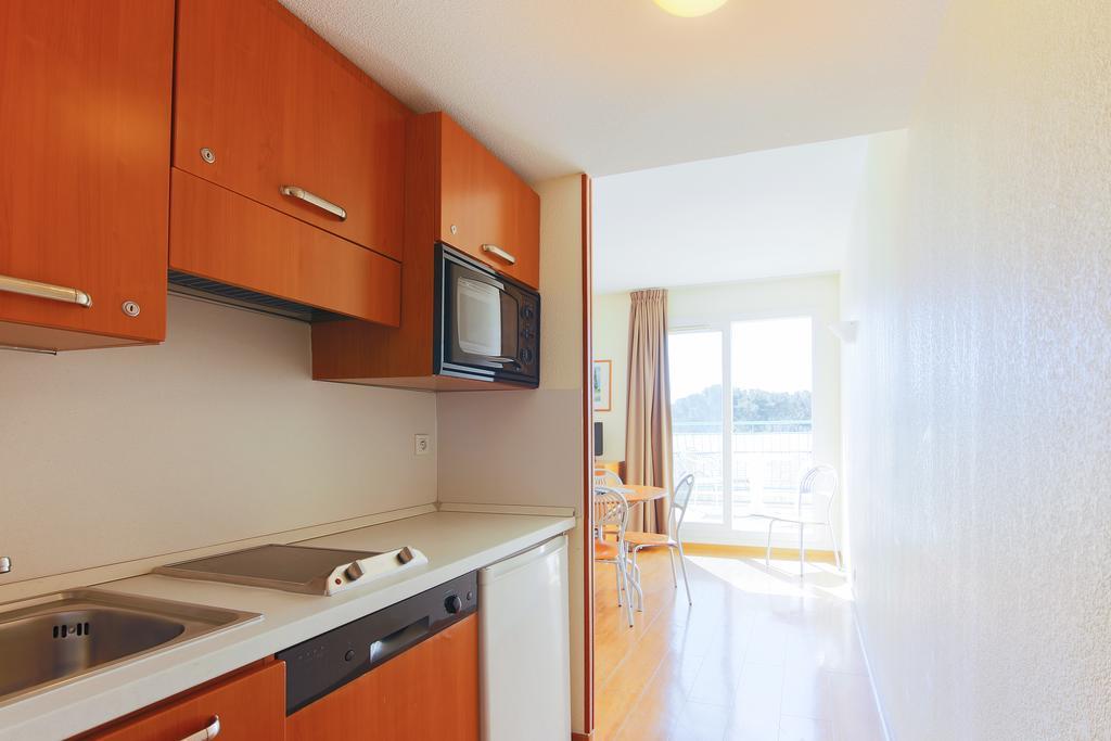 Inter-Hotel Sea Side Park 빌뇌브루베 외부 사진