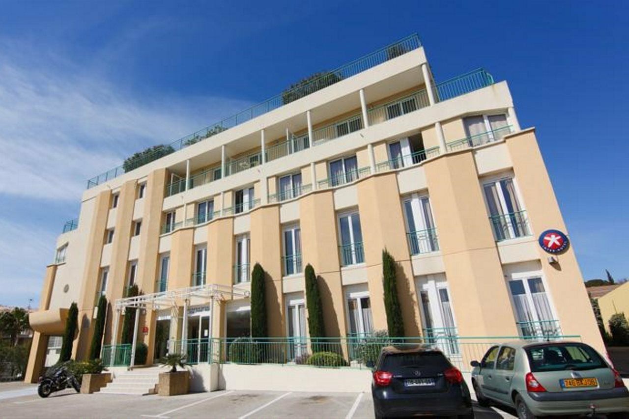 Inter-Hotel Sea Side Park 빌뇌브루베 외부 사진