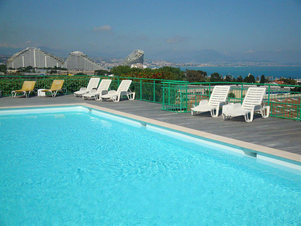 Inter-Hotel Sea Side Park 빌뇌브루베 외부 사진